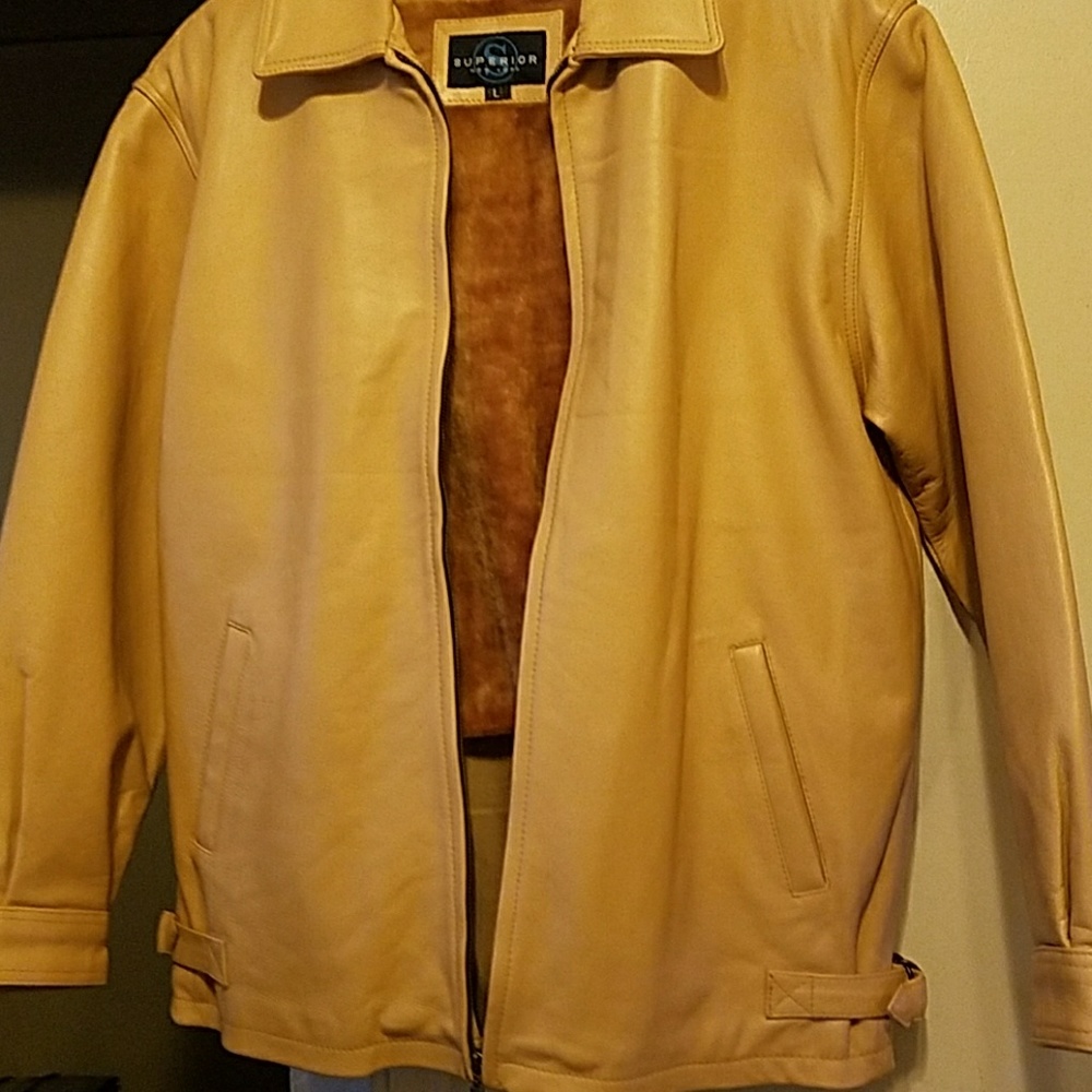 Men's leather jacket.
